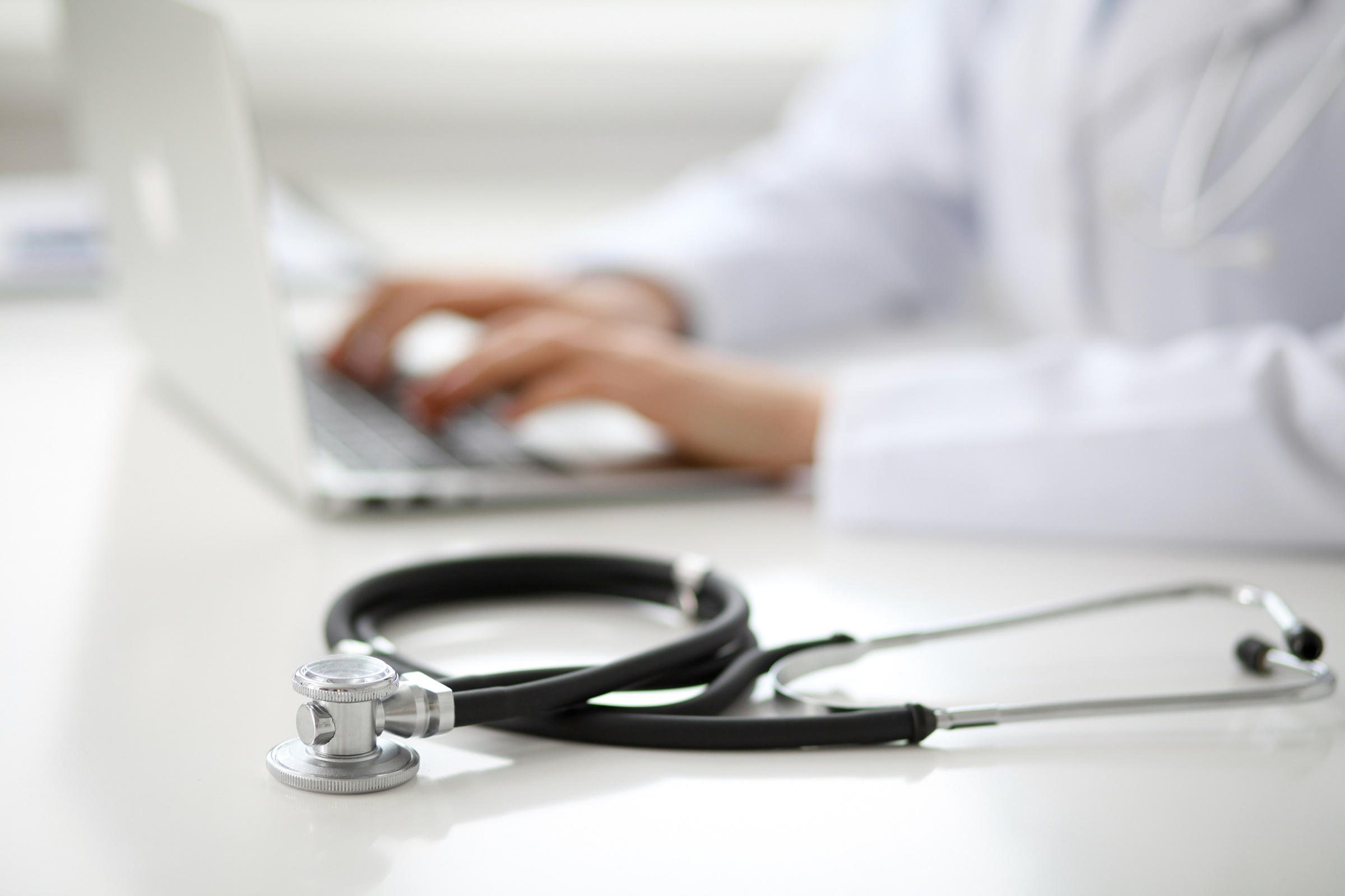 Dr. Alexandra Schiller Facharzt für Innere Medizin und Kardiologie
